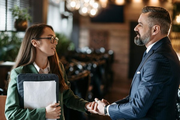 10 conseils pour choisir vos fournitures de bureau en ligne